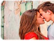 Как правильно целоваться с парнем в губы без языка в первый раз?