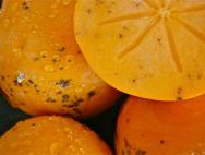 Vilka är fördelarna med persimmon för kroppen?